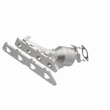 Load image into Gallery viewer, MagnaFlow Direct Fit Catalytic Converter 12-17 Hyundai Accent 1.6L