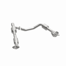 Load image into Gallery viewer, MagnaFlow 2006 Ford E-250 5.4L Direct Fit Converter