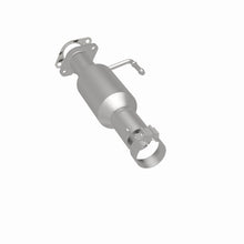 Load image into Gallery viewer, MagnaFlow Direct Fit Catalytic Converter 15-16 Ford Edge 3.5L FWD - Rear