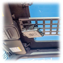 Load image into Gallery viewer, Turn Offroad Molle Rugged Radio Mount MP-RRM