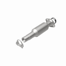 Load image into Gallery viewer, MagnaFlow 04-06 Toyota Sienna 3.3L Direct Fit Converter
