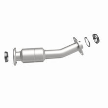 Load image into Gallery viewer, MagnaFlow 12-15 Toyota Sienna 3.5L Direct Fit Converter