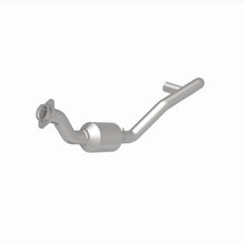 Load image into Gallery viewer, MagnaFlow 2004 Dodge Ram 1500 4.7L Direct Fit Converter