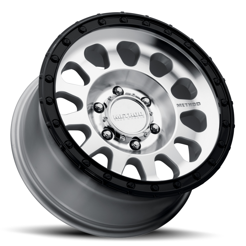 Method MR315 17x8.5 +25mm Offset 8x6.5 130.81mm CB Machined Wheel - Gloss Black Lip MR315785801625