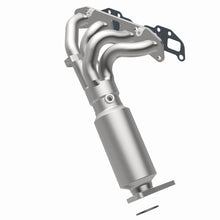 Load image into Gallery viewer, MagnaFlow 05-16 Nissan Frontier 2.5L Direct Fit Converter