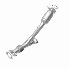 Load image into Gallery viewer, MagnaFlow 2007 Chevrolet Malibu 3.5L Direct Fit Converter