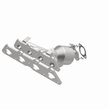 Load image into Gallery viewer, MagnaFlow Direct Fit Catalytic Converter 12-17 Hyundai Accent 1.6L
