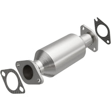 Load image into Gallery viewer, MagnaFlow 10-13 Hyundai Santa Fe 2.4L Direct Fit Converter