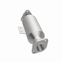 Load image into Gallery viewer, MagnaFlow 96-98 Hyundai Elantra 1.8L Direct Fit Converter