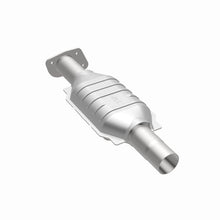 Load image into Gallery viewer, MagnaFlow 82-93 GM midsize CA Direct Fit Converter