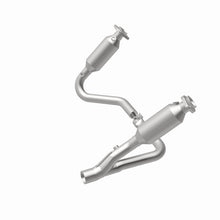 Load image into Gallery viewer, MagnaFlow 05-06 Dodge Durango 4.7L Direct Fit Converter