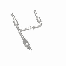 Load image into Gallery viewer, MagnaFlow 04-05 Ford Explorer 4.6L Direct Fit Converter