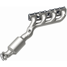 Load image into Gallery viewer, MagnaFlow 05-06 Nissan Titan 5.6L Direct Fit Converter