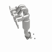 Load image into Gallery viewer, MagnaFlow 05-08 Ford Escape 2.3L Direct Fit Converter