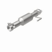 Load image into Gallery viewer, MagnaFlow Direct Fit Catalytic Converter 15-16 Ford Edge 3.5L FWD - Rear