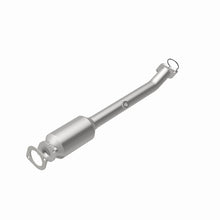 Load image into Gallery viewer, MagnaFlow 05-06 Nissan Pathfinder 4.0L Direct Fit Converter