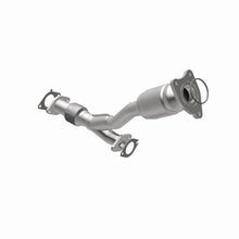 Load image into Gallery viewer, MagnaFlow 2007 Chevrolet Malibu 3.5L Direct Fit Converter