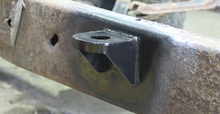 Load image into Gallery viewer, Rust Buster 1994-2004 Chevy S10 &amp; GMC Sonoma Center Cab Mount