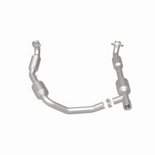 Load image into Gallery viewer, MagnaFlow 2006 Ford E-250 5.4L Direct Fit Converter