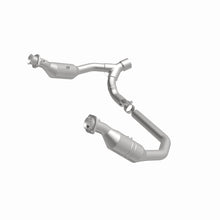 Load image into Gallery viewer, MagnaFlow 2006 Dodge Ram 1500 4.7L Direct Fit Converter