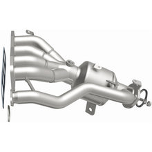 Load image into Gallery viewer, MagnaFlow 18-19 Toyota Camry 2.5L Direct-Fit Catalytic Converter