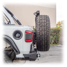 Load image into Gallery viewer, Turn Offroad 2018+ Jeep JL LB3 Chase Light Bracket