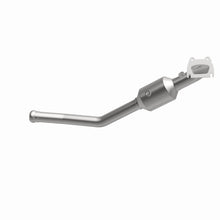 Load image into Gallery viewer, MagnaFlow 13-15 Dodge Durango V6 3.6L OEM Grade / EPA Compliant Direct-Fit Catalytic Converter 21-250