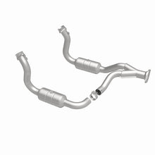 Load image into Gallery viewer, MagnaFlow 08-10 Ford F-350 Super Duty 6.8L Direct Fit Converter