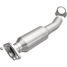 Load image into Gallery viewer, MagnaFlow 04-06 Toyota Sienna 3.3L Direct Fit Converter