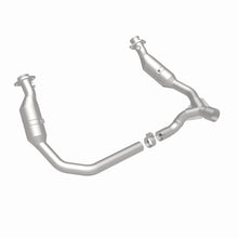 Load image into Gallery viewer, MagnaFlow 2007 Dodge Ram 1500 4.7L Direct Fit Converter