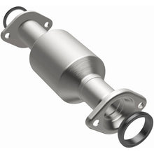 Load image into Gallery viewer, MagnaFlow 11-15 Toyota Sienna 3.5L Direct Fit Converter