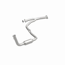Load image into Gallery viewer, MagnaFlow 2004 Jeep Liberty 3.7L Direct Fit Converter
