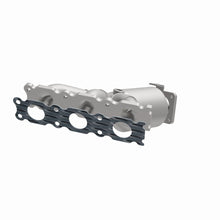 Load image into Gallery viewer, MagnaFlow 2007 XC90 3.2L Underbody Direct Fit Converter