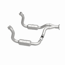 Load image into Gallery viewer, MagnaFlow 08-10 Ford F-350 Super Duty 6.8L Direct Fit Converter