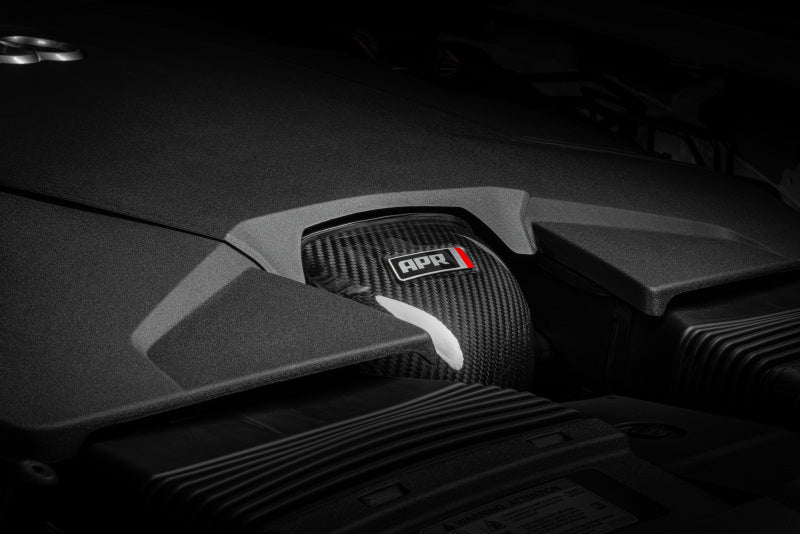 APR 20-26 Audi Q7/Q8 (C8)/Bentley Bentayga/Porsche Cayenne (9Y) 3.0T Carbon Fiber Intake System CI100055