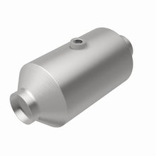 Load image into Gallery viewer, MagnaFlow 2.00in. Mid-Bed O2 CA Universal Converter