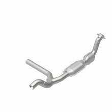 Load image into Gallery viewer, MagnaFlow 99-00 Ford Exped 4.6L Direct Fit Converter