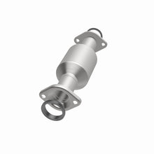 Load image into Gallery viewer, MagnaFlow 11-15 Sienna 3.5 Underbody Direct Fit Converter