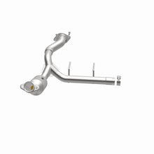 Load image into Gallery viewer, MagnaFlow 2021 Ford F-150 Right Underbody 5L Direct Fit Converter