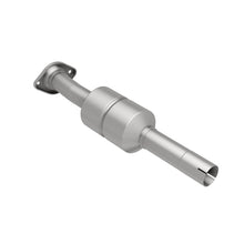 Load image into Gallery viewer, MagnaFlow 04-07 Toyota Highlander 3.3L Direct Fit Converter