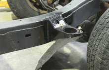 Load image into Gallery viewer, Rust Buster 1996-2002 Toyota 4 Runner Front Body Frame Mount Bracket - Right