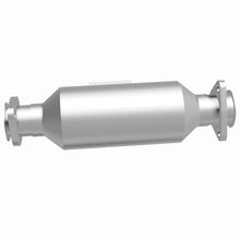 Load image into Gallery viewer, MagnaFlow 96-98 Hyundai Elantra 1.8L Direct Fit Converter