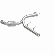Load image into Gallery viewer, MagnaFlow 2021 Ford F-150 Right Underbody 5L Direct Fit Converter