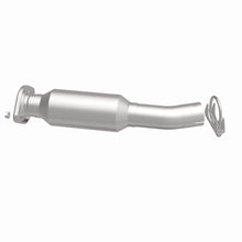 Load image into Gallery viewer, MagnaFlow 04-06 Toyota Sienna 3.3L Direct Fit Converter