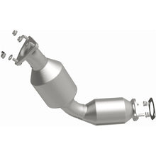 Load image into Gallery viewer, MagnaFlow 04-08 Infiniti FX35 3.5L Direct Fit Converter