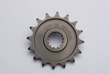 Load image into Gallery viewer, Renthal 2025 Yamaha YZF-R9/02-24 Terene/YZF R7/YZF-R1 S Frt Sprkt - 520-16P Teeth