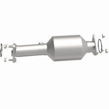 Load image into Gallery viewer, MagnaFlow Direct Fit Catalytic Converter 17-19 Honda CR-V Single Underbody 2.4L