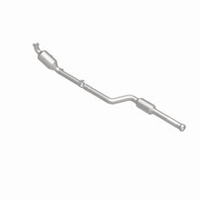 Load image into Gallery viewer, MagnaFlow 2011 C300 V6 3 OEM Underbody Direct Fit Converter