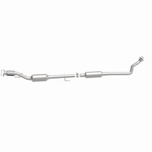 Load image into Gallery viewer, MagnaFlow Direct Fit Catalytic Converter OEM 18-21 Nissan Kicks 1.6L Single Underbody