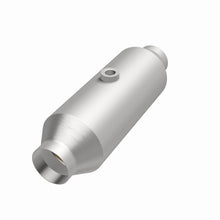 Load image into Gallery viewer, MagnaFlow 2.25 1/O2 CA 4in. Spun Universal Converter
